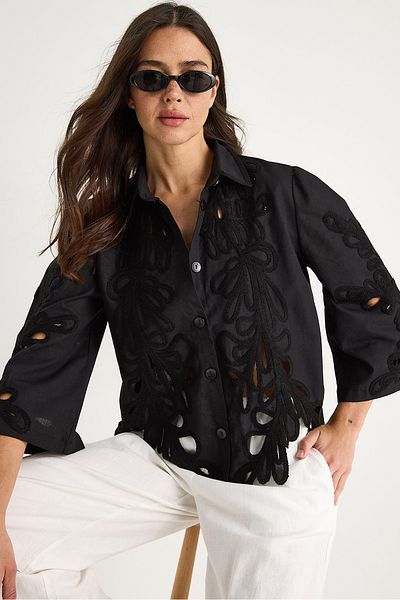 Bianco Lucci Women's Süzene Embroidered Openwork Cotton Shirt 60251799