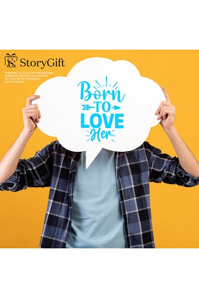 StoryGift Romania Sticker Eticheta 50CM Exterior pentru un indragostit cu mesajul "Born to love her" - nascut pe