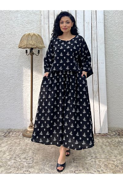 KÜÇÜĞÜM BUTİK Set bluză casual din muselină brodată neagră și fustă evazată (SET BRODAT 2 PIECE)