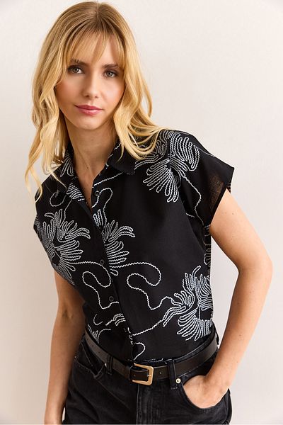 Olalook Women's Chain Black Patterned Linen Bat Shirt Gml-19001129