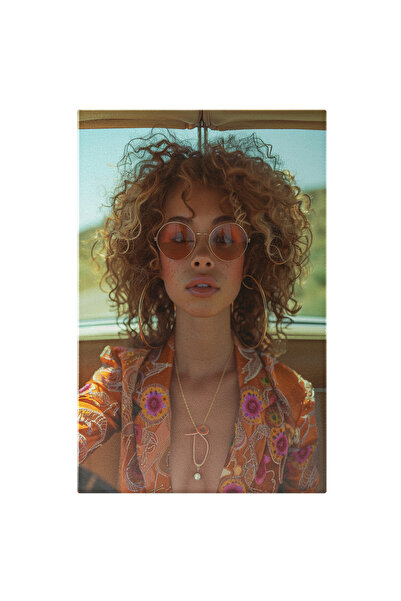 StoryGift Romania Tablou Canvas Femeie In Sacou Cu Decolteu Cu Ochelari Si Cercei Cu Lant Si Parul Cret Cu Pistr