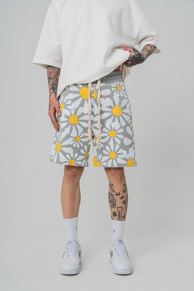 go gang own Σορτς με λεπτομέρεια εκτύπωσης με σχέδιο Daisy