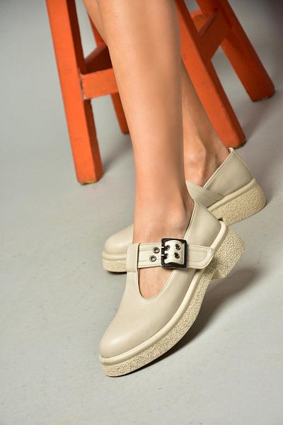 Fox Shoes S996019009 Бежови дамски ежедневни обувки
