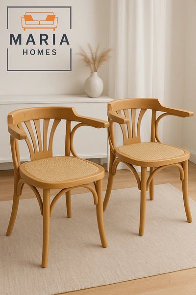 MARIA HOMES Natural Wooden Armchair with Cane Seat – Vintage-Style Curved Back Dining Chair for Home or Café