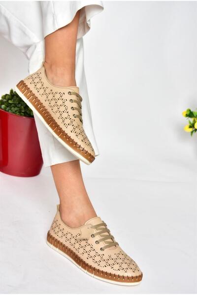 Fox Shoes P555004703 Жіночі повсякденні туфлі з натуральної шкіри на шнурівці