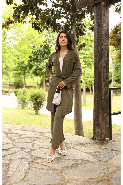 Giyince Belted Kimono Set