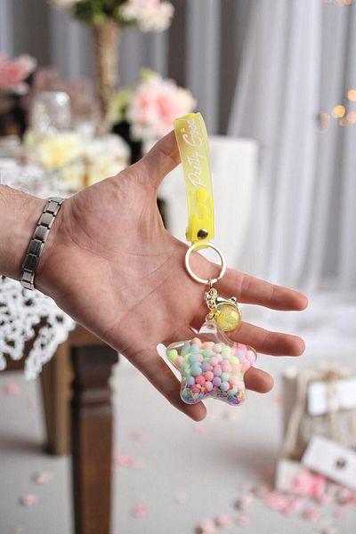 Chunky Frame Star Colored Heels Glittered Yellow Vip Stone Extra Figured Gift Keychain
