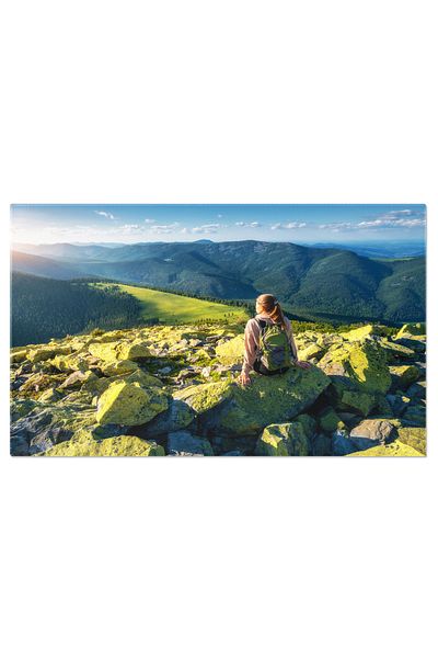 StoryGift Romania Tablou Canvas - Sub Soarele Rasare: Fata In Cautarea Frumusetii Naturii