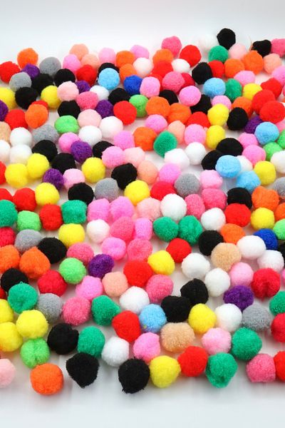 YENİCİ Pompom 500 Pieces (3cm)