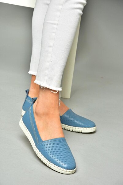 Fox Shoes P555031503 Сині жіночі туфлі з натуральної шкіри