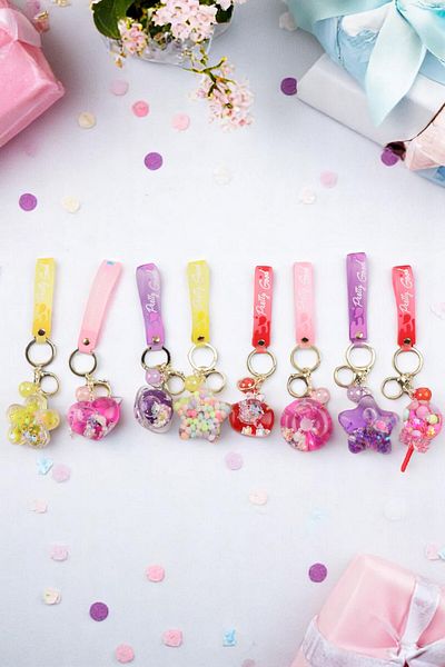 Chunky Frame Ellipse Glitter Red Vip Stone Extra Figured Gift Keychain