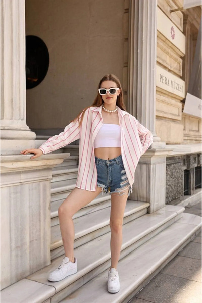 Modark Kadın Kırmızı Çizgili Oversize Beyaz Gömlek