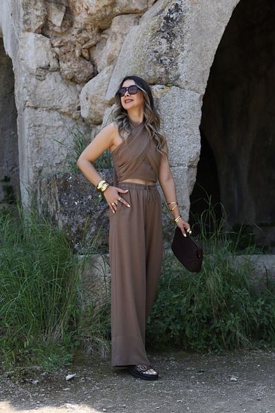 bytugcekaya Coffee neck tie linen set