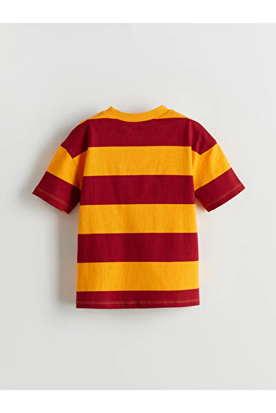 LC Waikiki %100 Pamuk Bisiklet Yaka Galatasaray Baskılı Erkek Çocuk Tişört Ve Şort 2'li Takım