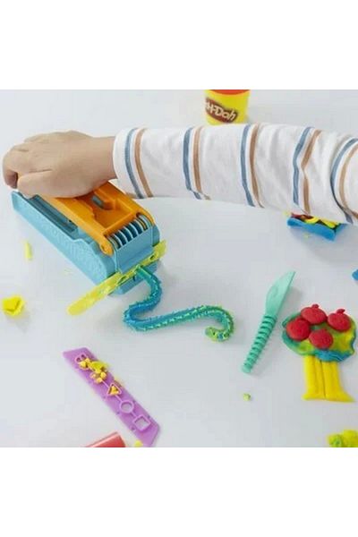 Skygo Play Doh Fun Factory Starter Set F8805