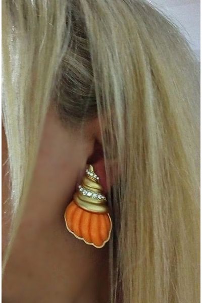mos&more Orange Oyster Stylish Trend Women's Earrings