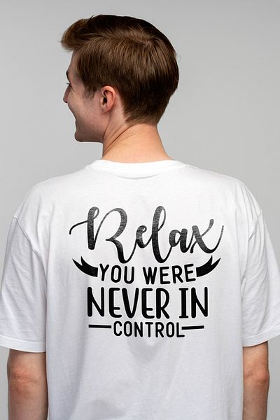 StoryGift Romania Men's T-shirt With The Message "relax, You Were Never In Control" - Relax, You Never Had Stg