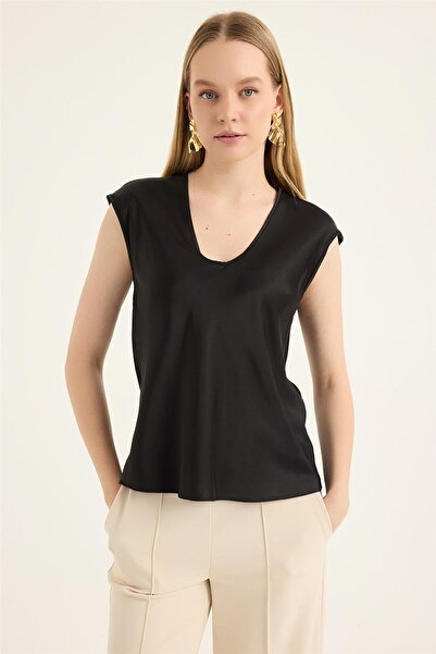 HomeStore Μπλούζα με λαιμόκοψη