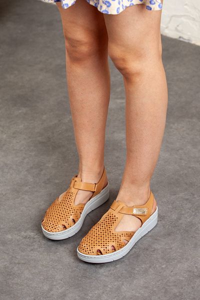 Adım Adım Women's Genuine Leather Closed-Front Orthopedic Sandals