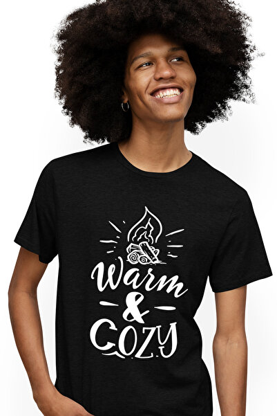 StoryGift Romania Tricou bărbătesc cu un foc de tabără și textul „warm & Cozy...