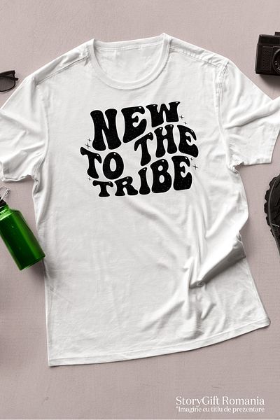 StoryGift Romania Men's T-shirt for newcomers to the world with the message "New to the tribe" - new to the tribe with iSTG