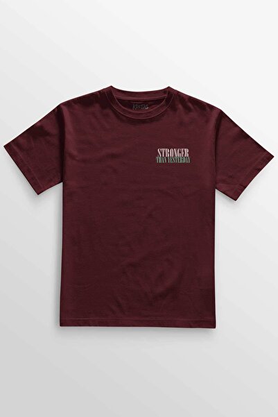 Kretas Burgundy majica Stronger Than Yesterday Typo Štampano Unisex T-shirt