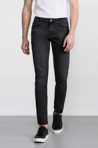 DeFacto Pedro Slim Fit Slim Fit Jeanshose mit normaler Taille und schmalem Bein D5480AX25SP