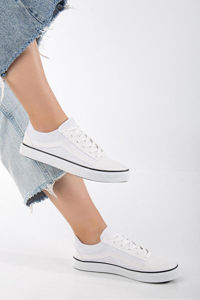 Odastore Unisex White Sneakers