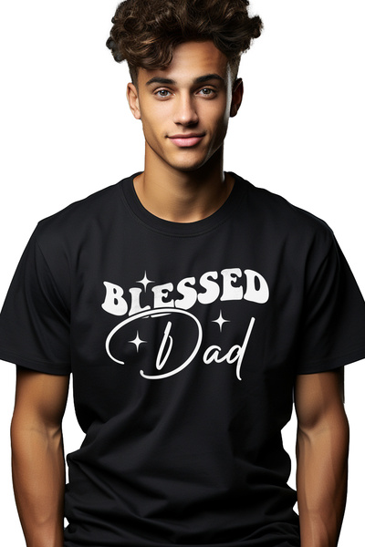 StoryGift Romania Tricou bărbătesc pentru un tată binecuvântat cu o familie b...