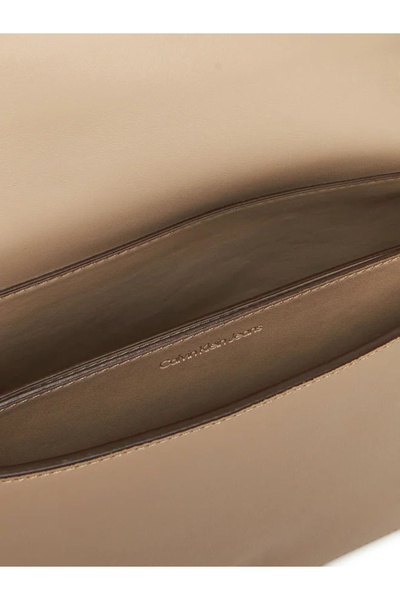 Calvin Klein Kadın Bej Omuz Çantası