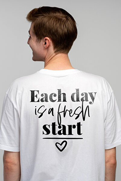 StoryGift Romania Tricou Barbati Cu Inimioara Si Mesajul "each Day Is A Fresh...