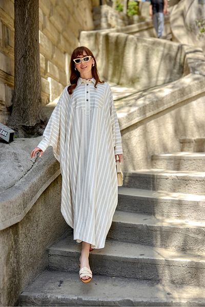 Garzia Ecru Striped Bat Sleeve Linen Cap