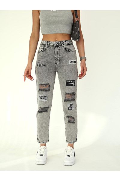 Zeo Basic Mom Jean with Embroidery and Ripped Detail