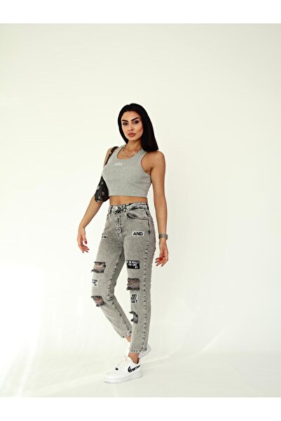Zeo Basic Mom Jean with Embroidery and Ripped Detail
