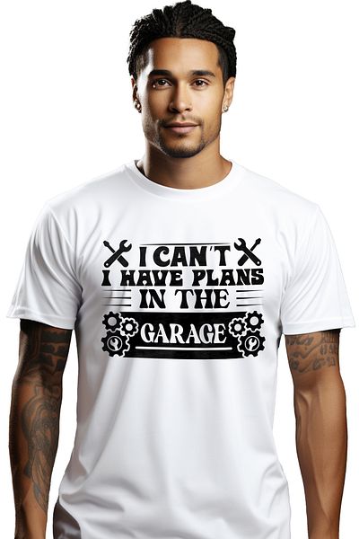 StoryGift Romania Men's T-shirt for those who fix things with the message "I can't, I have plans in the garage" with STG