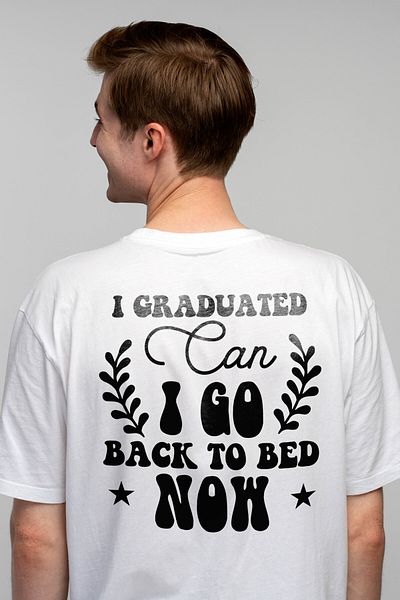 StoryGift Romania Men's T-shirt for those who graduated and want to go back to bed now with pSTG print