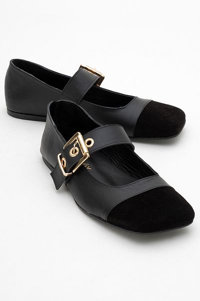 Ataköy Ayakkabı WOMEN'S LEATHER BUCKLE SHOES