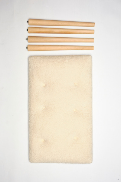 BUGİ HOME COLLECTİON Puf Retro Ahşap Ayaklı Handmade Çok Amaçlı Kuzu Tüyü Puf Bench Koltuk Sandalye Makyaj Pufu