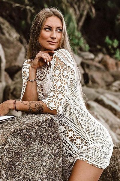 FashionForYou Rochie scurtă de plajă Solva, aspect croșetat cu mâneci trei sferturi, ALBĂ, Mărime S/M, Mărime universală S/M
