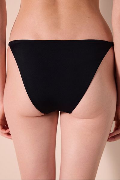 Penti Schwarzer Bikini-Unterteil mit Blumenmuster