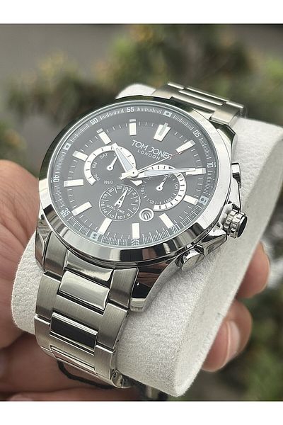 Tom Jones Men's Wristwatch with Steel Calendar 3 Atm Waterproof 2 Years Warranty Tjsb4Es