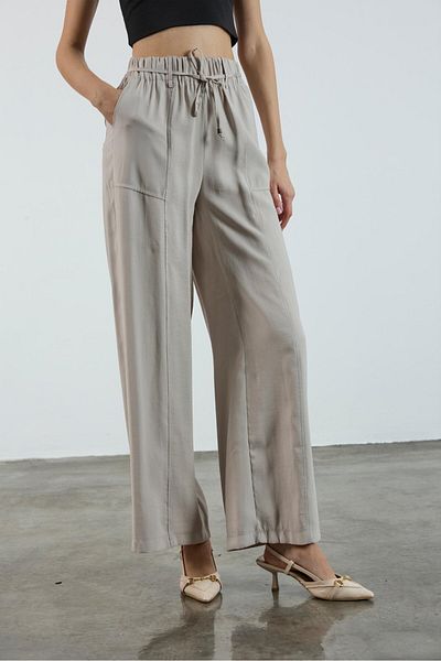FEMMESTUDIO Women's Beige Elastic Waist Drawstring Trousers