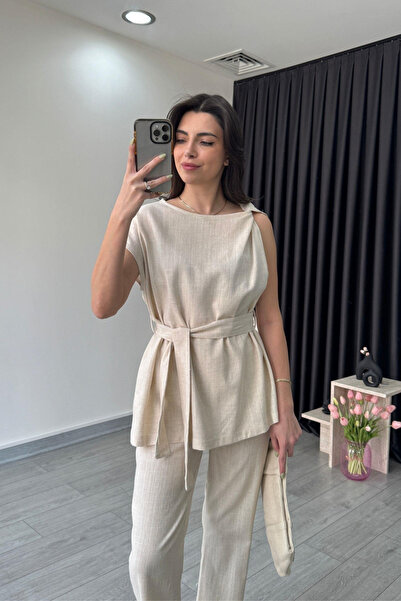 My Blog Természetes vállrészű, részletes blúz és nadrág szett - 8644