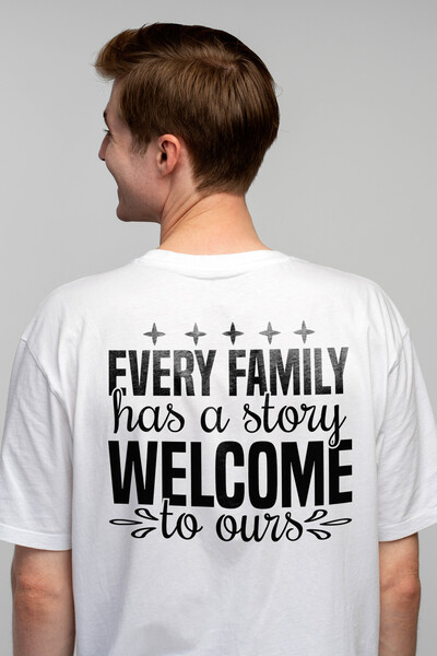 StoryGift Romania Tricou bărbătesc cu stele și textul „every Family Has A Sto...