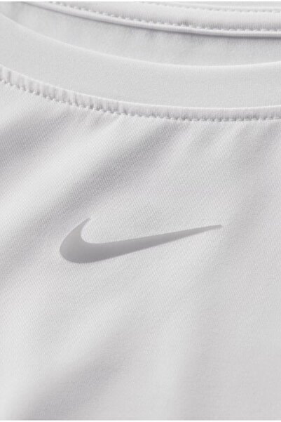 Nike One Classic Dri-FIT Kadın Beyaz Atlet