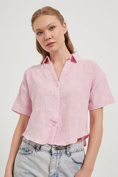 Arma Life Cămașă crop de muselină roz cu mânecă scurtă cu model pentru femei
