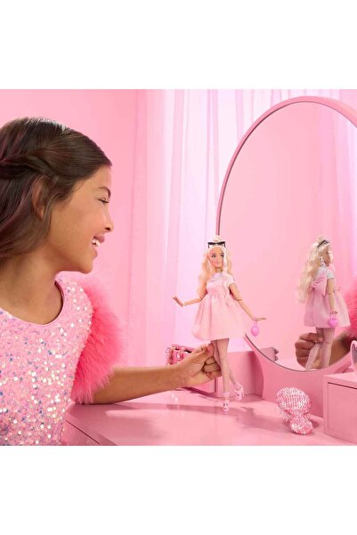 Barbie Deluxe Style Bebekler HYV27