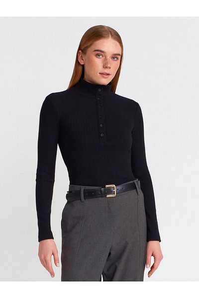 Dilvin 31435 Turtleneck Buttoned Top-Black