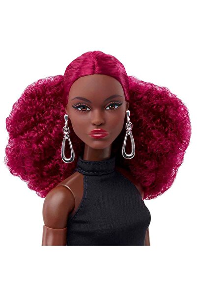 Barbie BASICS™ BEBEK Barbie Basics koleksiyona uygun, kızıl kıvırcık saçlı JBH75