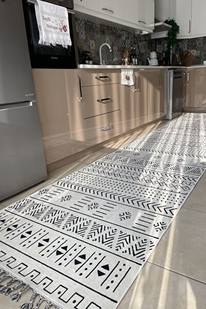 CENTER AVM Beyaz Siyah Mutfak Halısı Leke Tutmaz Kaymaz Taban Mutfak Halısı